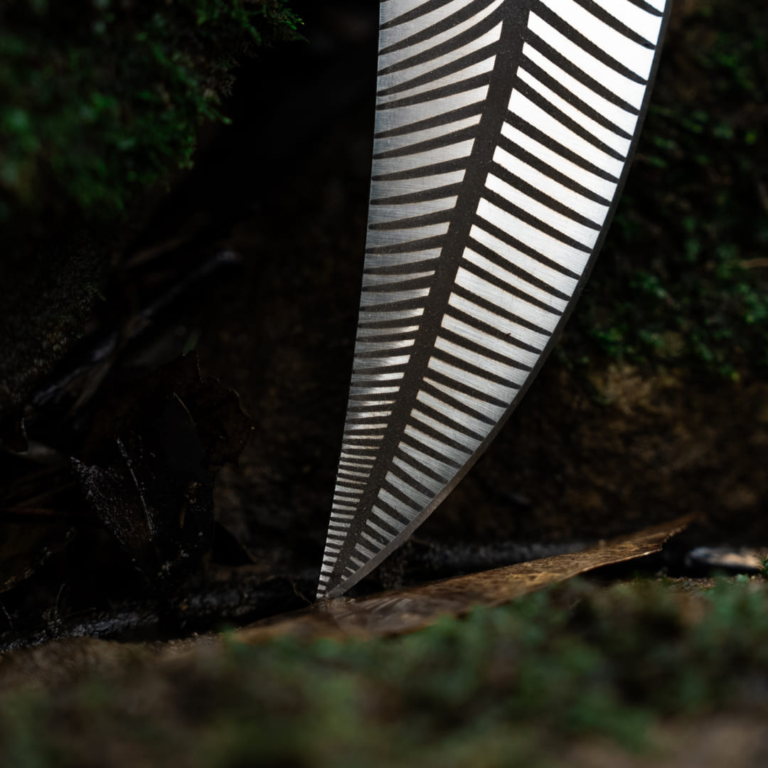 Das Feather Knife