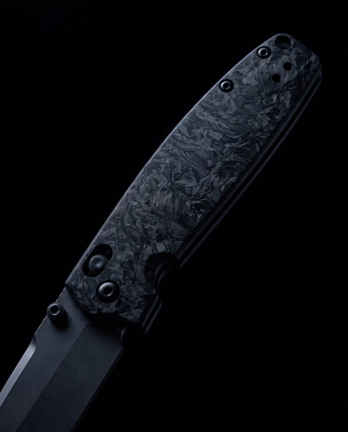 DIE GRIFFSCHALEN AUS FORGED CARBON